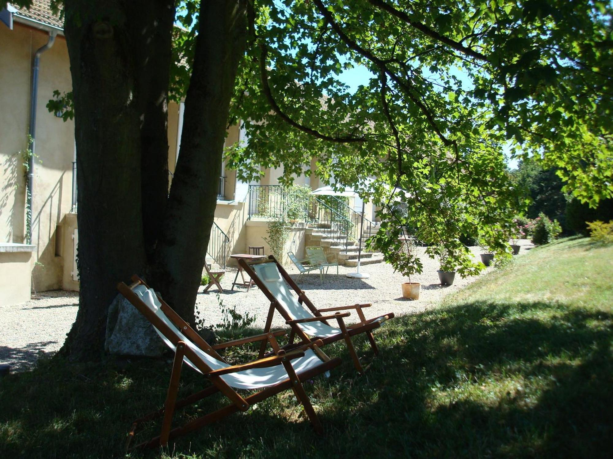 Les Communs Du Manoir Apartment Ecully Exterior photo